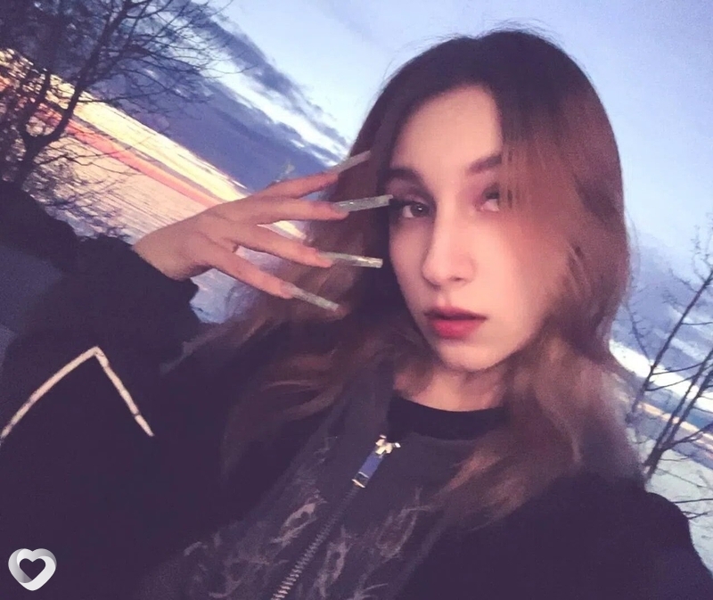 Анька, 19, Санкт-Петербурге — анкета №4404732