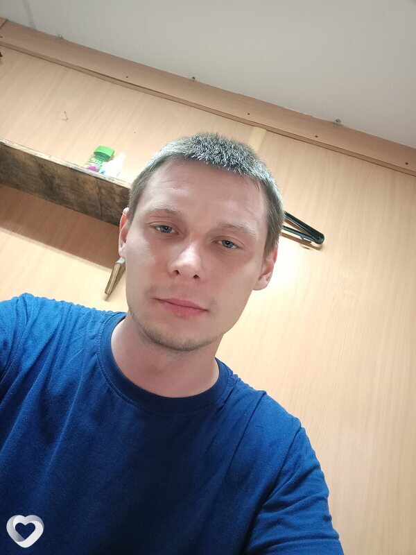 Евгений, 30, Братске — анкета №4404950