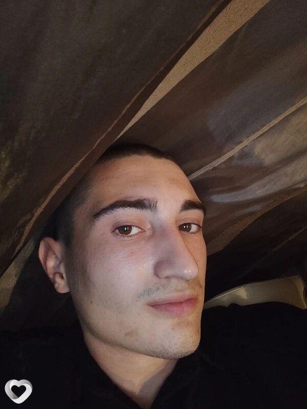 Роман, 18, Ростове-на-Дону — анкета №4405138