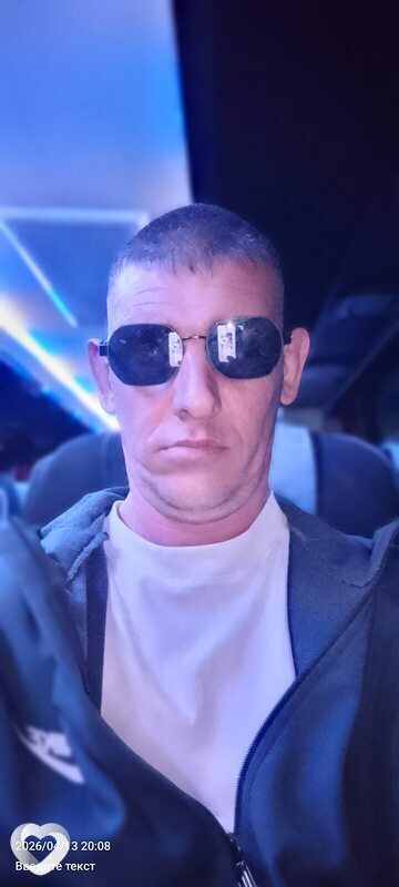 Олег, 32, Новочеркасске — анкета №4405470