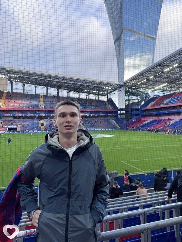 Захар, 20, Москве — анкета №4405550