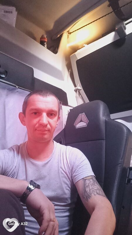 Юрий, 38, Бобруйске — анкета №4405381