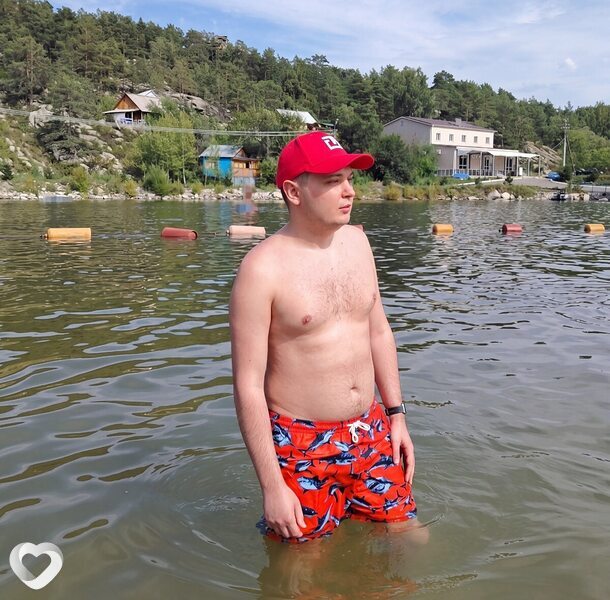Виталий, 29, Усть-Каменогорск — анкета №4405956