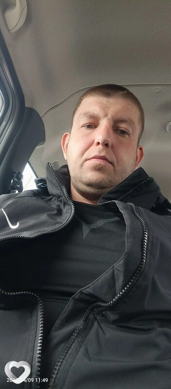 Максим, 36, Курчатове — анкета №4406458
