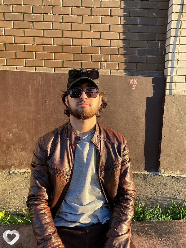 Рафаэль, 23, Чебоксарах — анкета №4406202