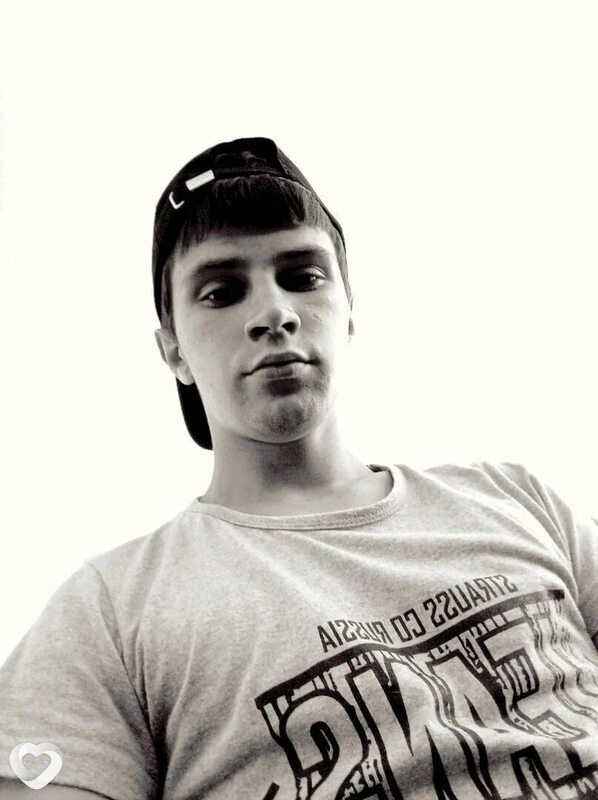 Дмитрий, 27, Белове — анкета №4406326