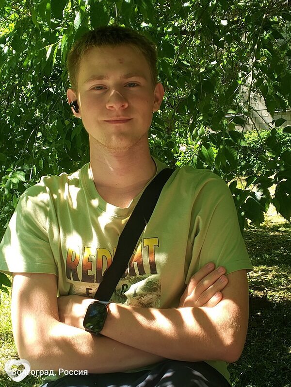 Юра, 18, Волгограде — анкета №4406405