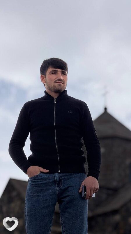 Narek, 27, Твери — анкета №4407535