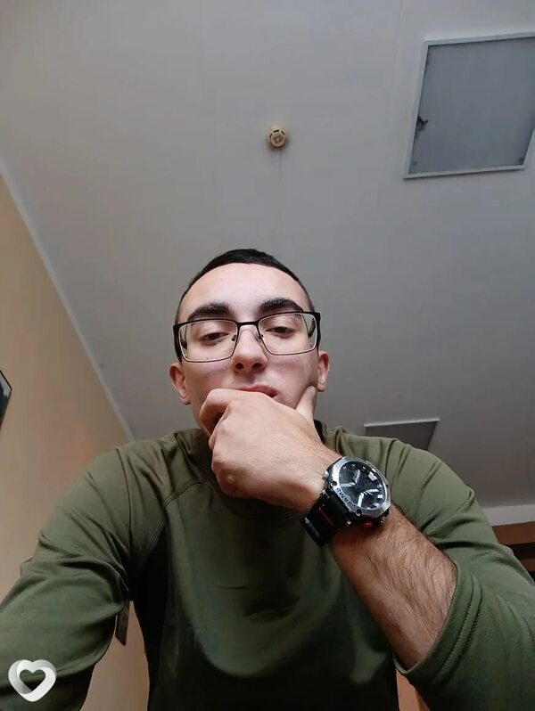 Александр, 23, Самаре — анкета №4407507