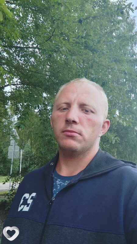 Сережа, 32, Тихвине — анкета №4407544