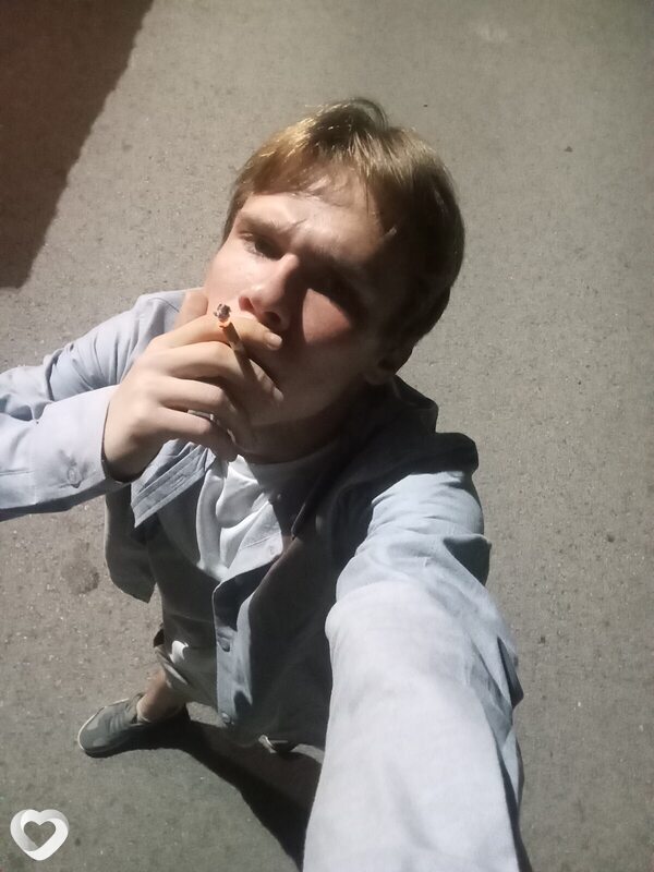 Виталий, 22, Белове — анкета №4407918