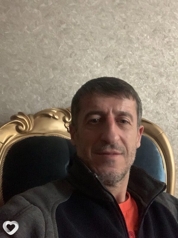 Артур, Енакиево