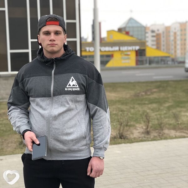 Антон, 29, Витебске — анкета №4408534
