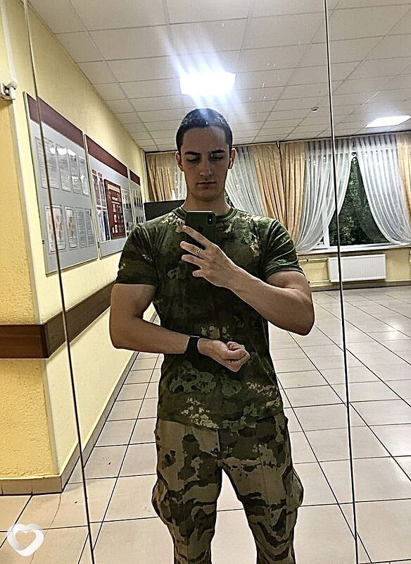 Артём, 21, Санкт-Петербурге — анкета №4408818