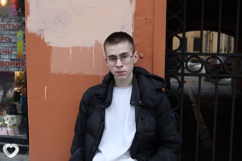 Денис, 18, Санкт-Петербурге — анкета №4408961