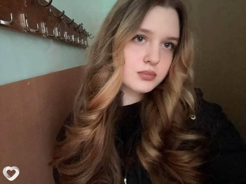 Ксюша, 18, Кривое Роге — анкета №4408983