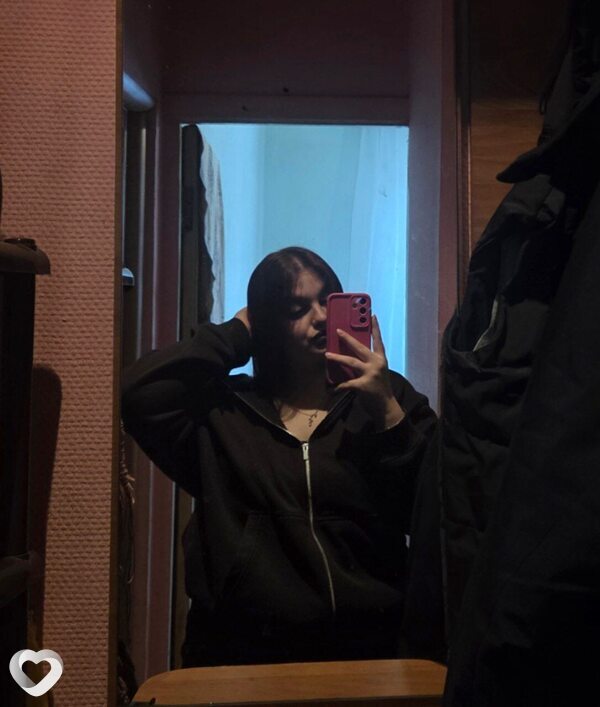 Елена, 21, Лобне — анкета №4409287