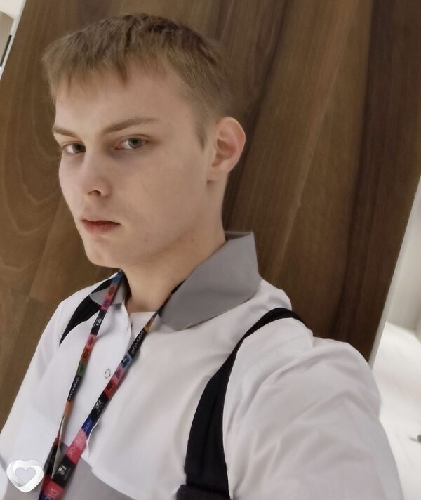 Сергей, 18, Санкт-Петербурге — анкета №4409359