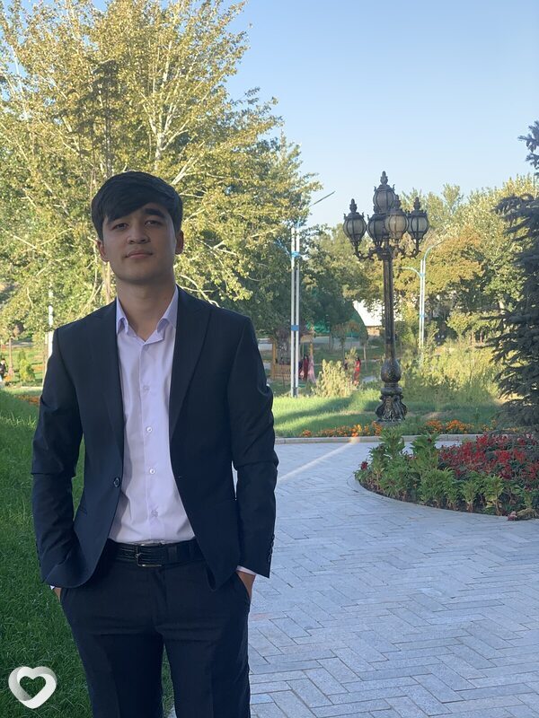 Алишер, 25, Москве — анкета №4410593