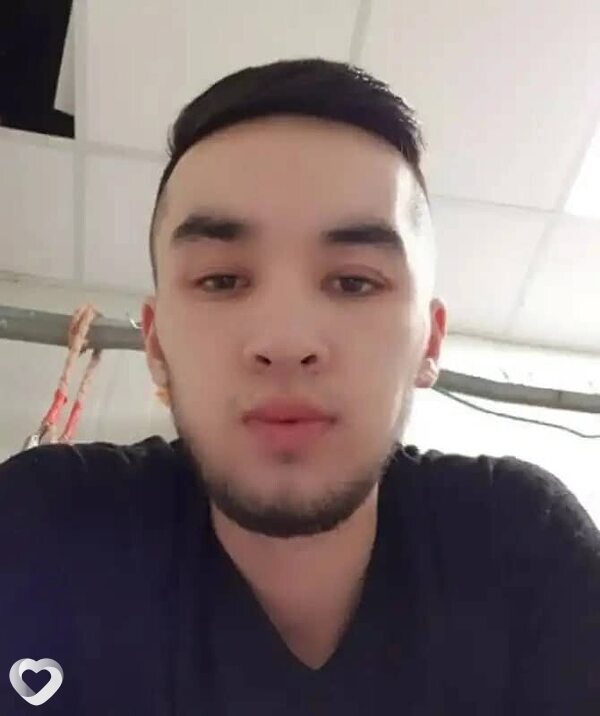 Алик, 25, Евпатории — анкета №4409535