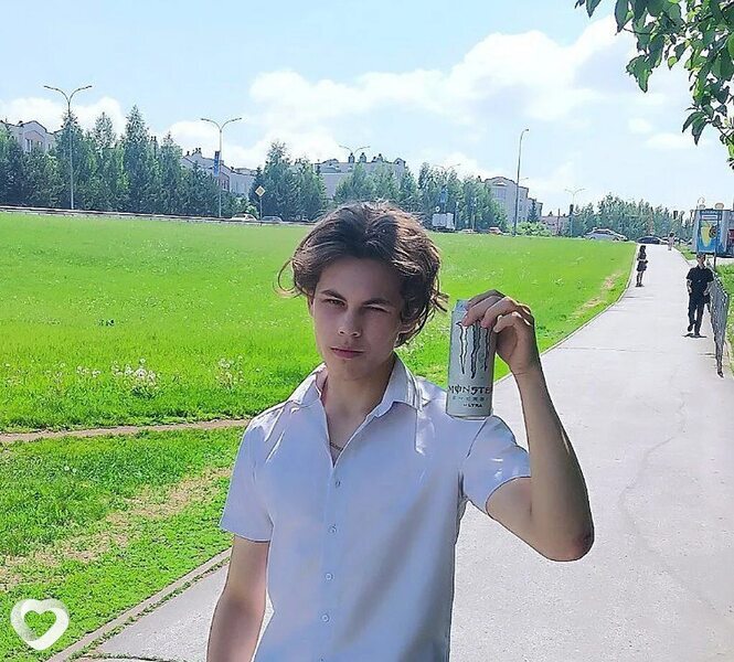Максим, 18, Кемерове — анкета №4409798