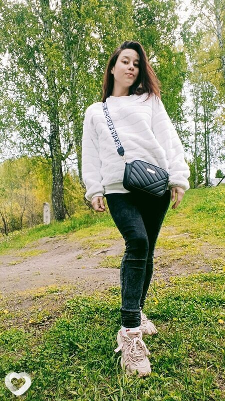 Лэйла, Усть-Илимск