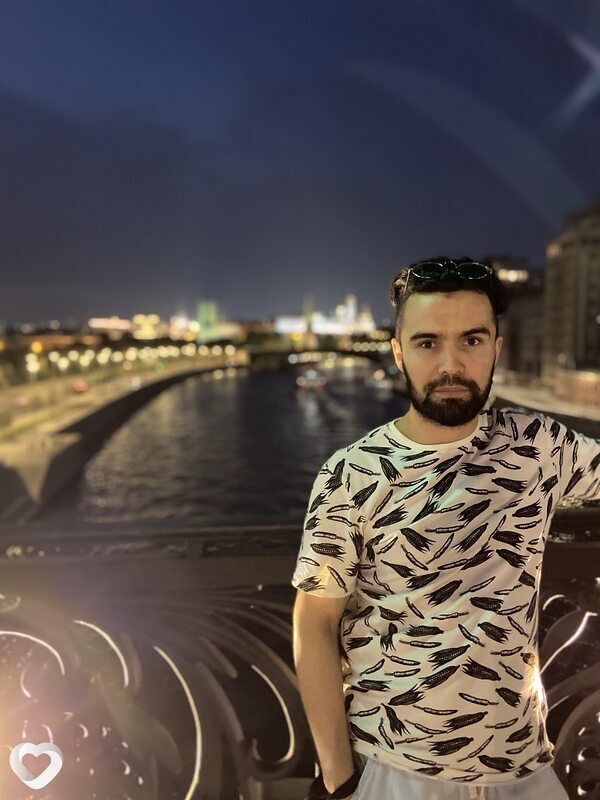Жора, Москва
