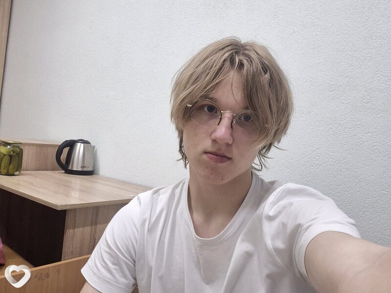 Ваня, 18, Минске — анкета №4410189
