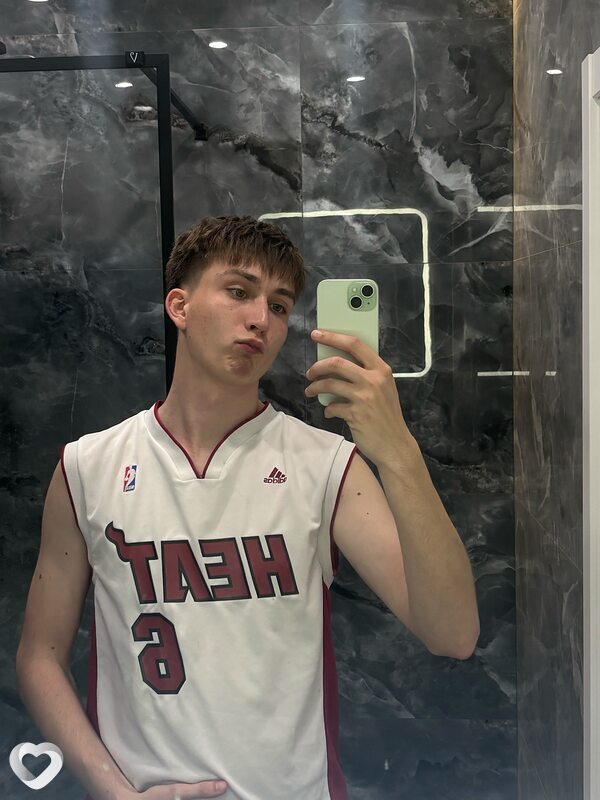 Даниил, 20, Волгограде — анкета №4410474