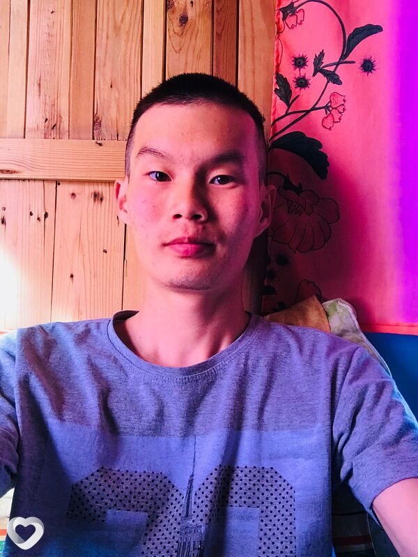 Михаил, 28, Якутске — анкета №4410518