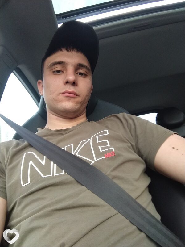 Александр, 26, Красноярске — анкета №4410830