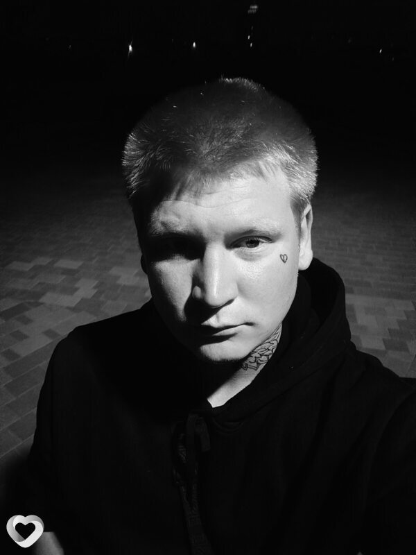 Игорь, 21, Барнауле — анкета №4411089