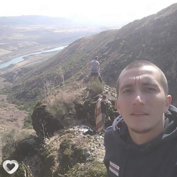 Артём, 31, Ташкент — анкета №4411049