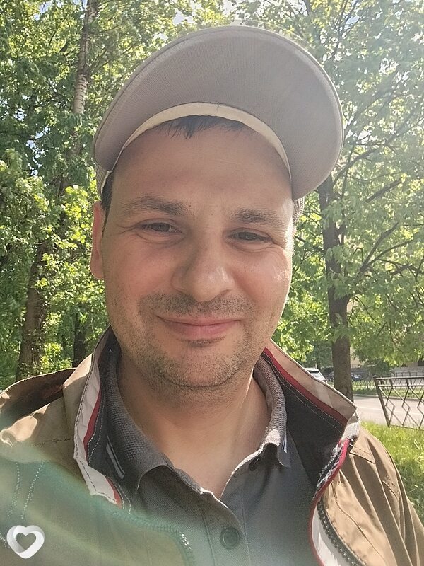 Денис, Селятино