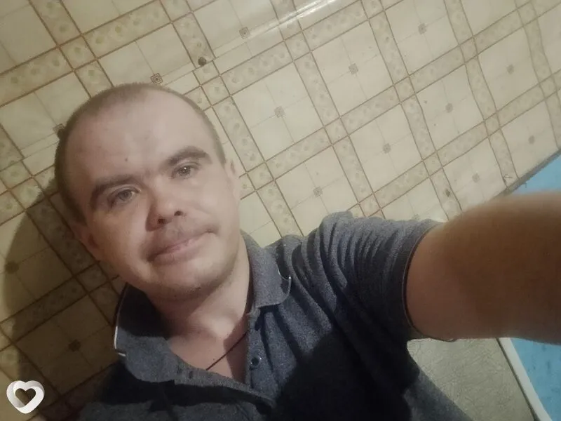 Василий, 25, Бийске — анкета №4412111