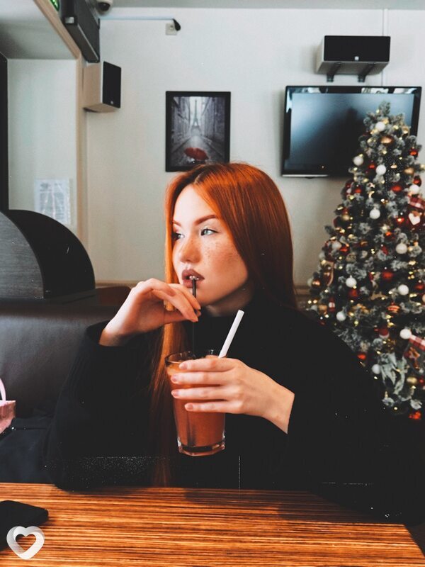 Вика, 19, Ульяновске — анкета №4412992