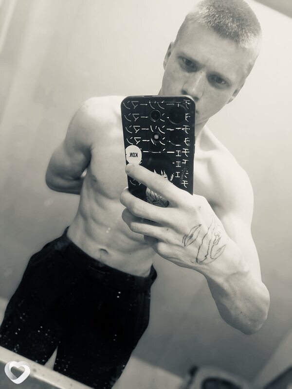 Виталий, 21, Екатеринбурге — анкета №4414654