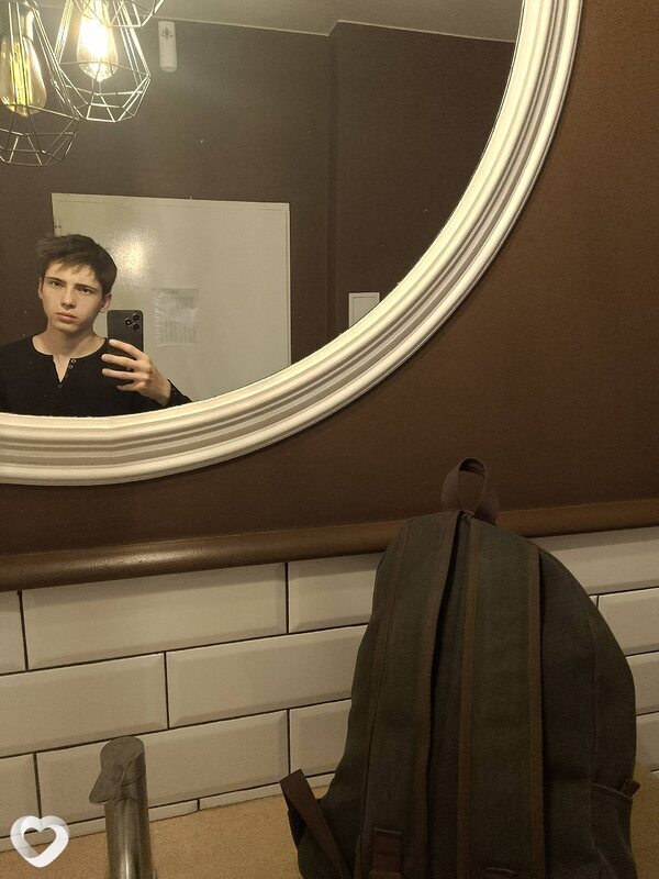 Алексей, 19, Калининграде — анкета №4414105