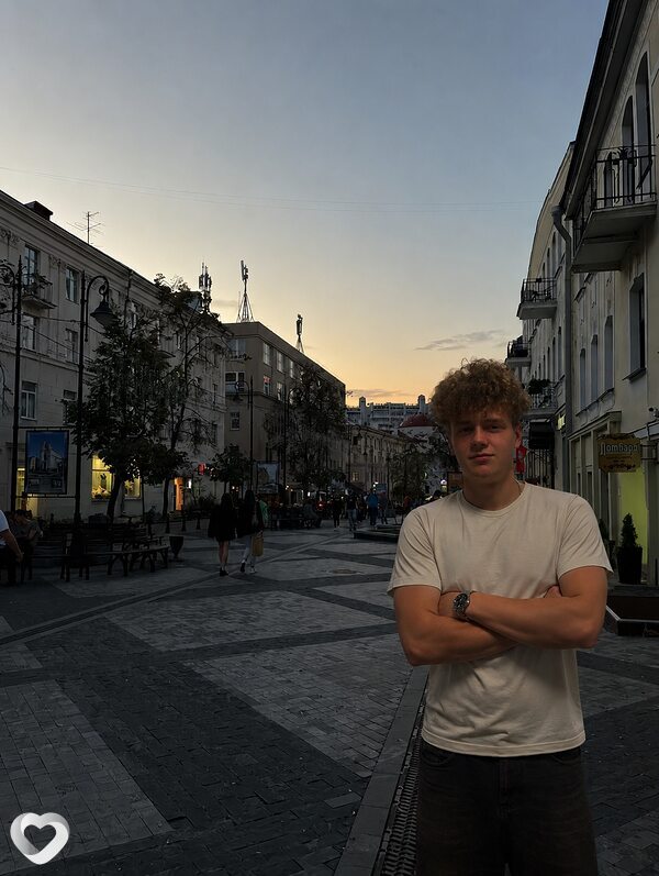Иван, 19, Могилев — анкета №4414731