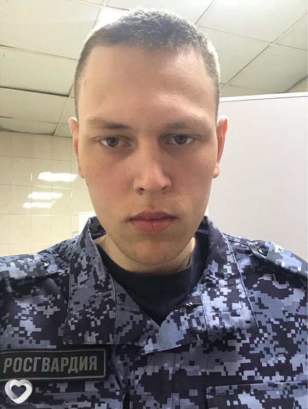 Илья, 20, Петрозаводске — анкета №4415847