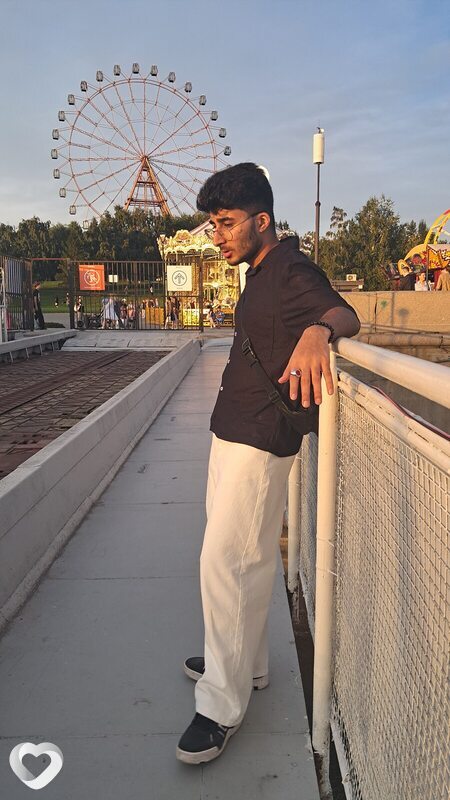 Saksham, 21, Томске — анкета №4415860