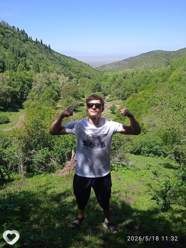 Вадим, 20, Алматы — анкета №4416089