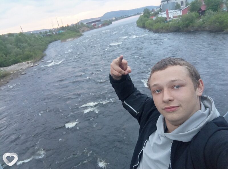 Михаил, 18, Мурманске — анкета №4416271
