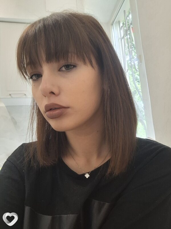 Снежана, 21, Симферополе — анкета №4417188