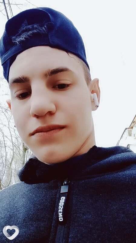 Артем, 21, Одессе — анкета №4417525