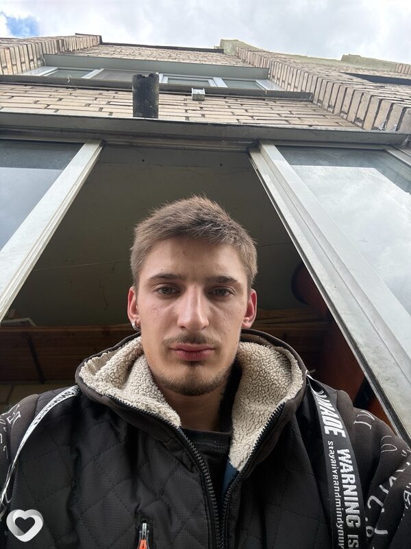 Евгений, 21, Минске — анкета №4418098