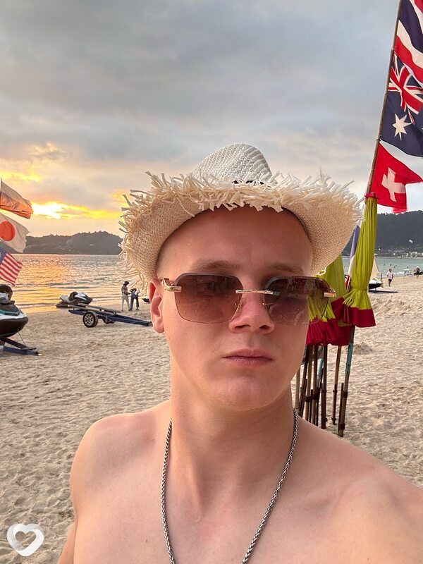Илья, 21, Казани — анкета №4418069