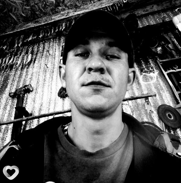 Yura, Шарковщина
