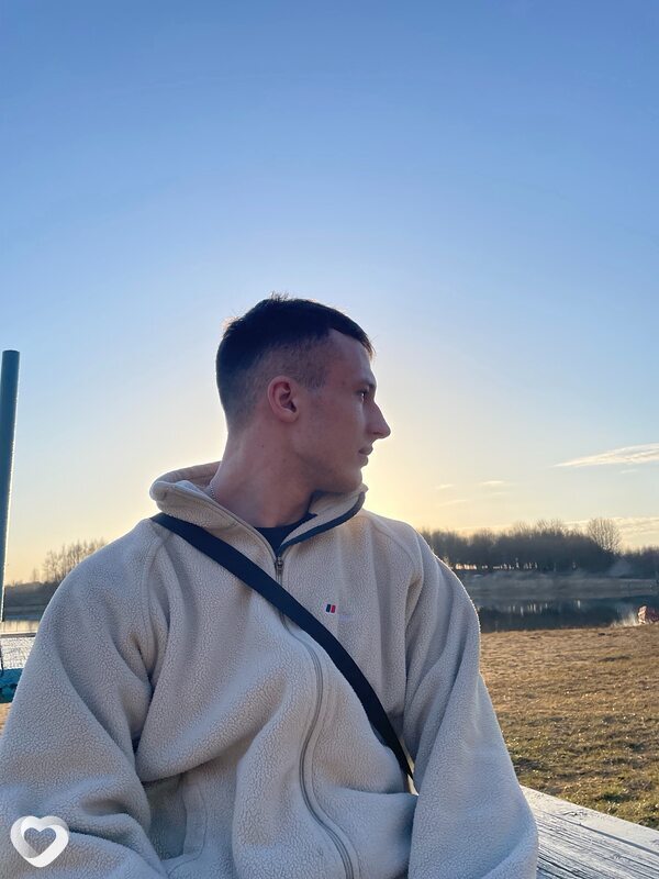 Артём, 22, Полоцке — анкета №4420278