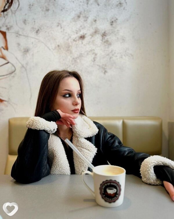 Дарья, 20, Ростове-на-Дону — анкета №4420967